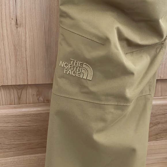 The North Face Women’s Aboutaday Snow Pant SHORT INSEAM, Tan, Small - Picture 4 of 10